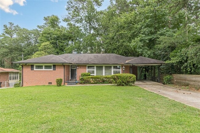 Building Photo - 2314 Bryant Dr