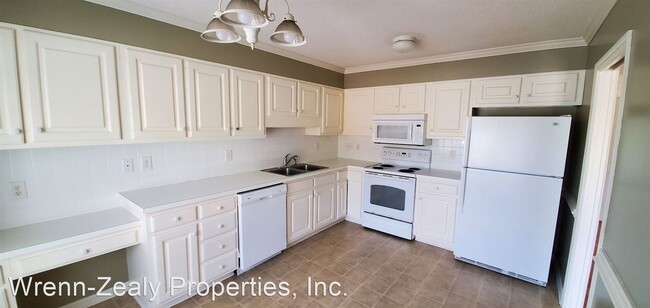 Building Photo - 2 br, 3.5 bath House - 1038 Christmas Place