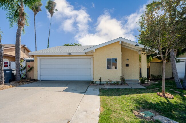 Foto del edificio - 266 Avenida de Suerte