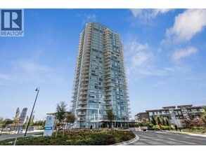 Building Photo - 1304-7769 CRESCENT