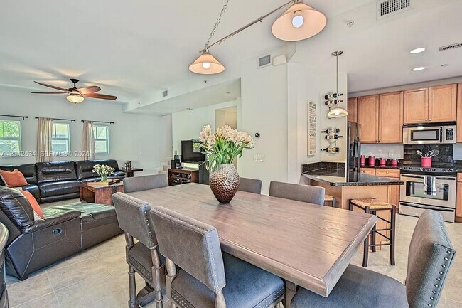 Foto del edificio - 708 SE 15th St