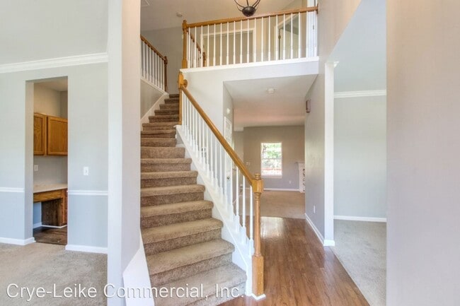 Building Photo - 5 br, 2.5 bath House - 236 Dandridge Drive