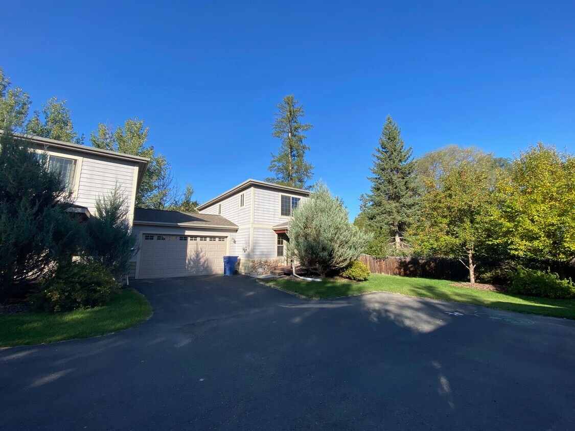 107 Murray Ave, Whitefish, MT 59937 House Rental in Whitefish, MT