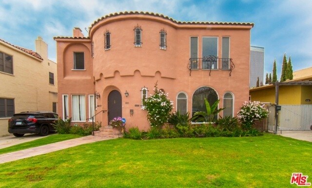 Exterior - 843 S Curson Ave