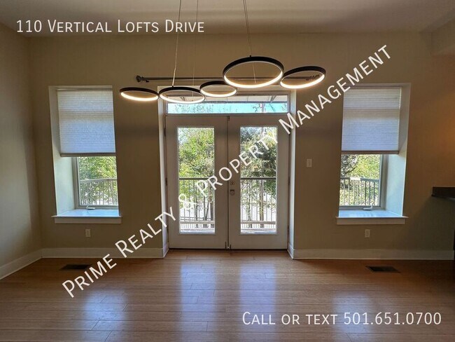 Foto del edificio - 110 Vertical Lofts Dr