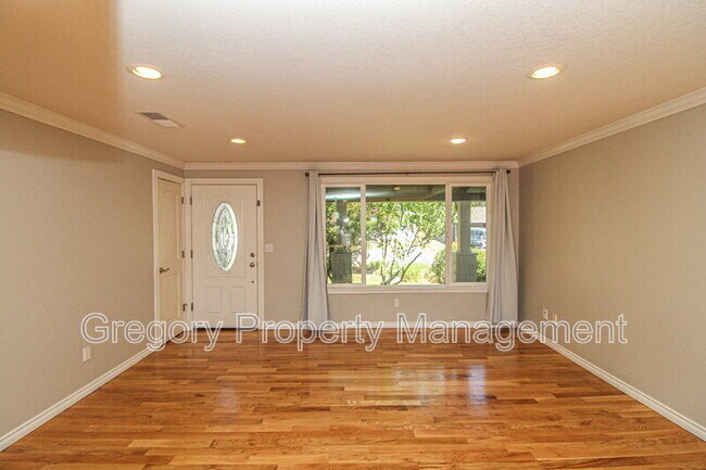 Foto del edificio - 8005 NE 142nd St