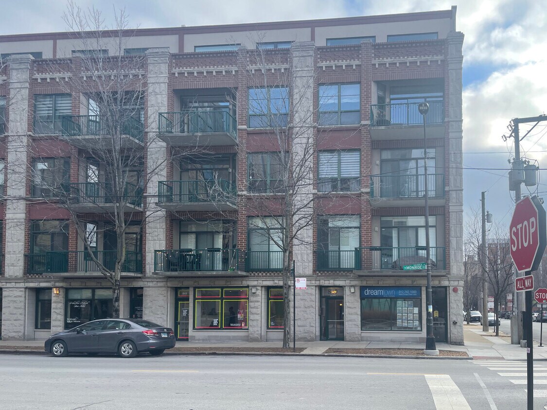 Primary Photo - 849 W Monroe St