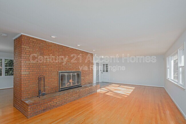 Foto del edificio - 7202 Old Carolina Rd