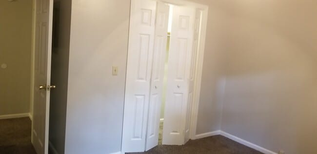 Building Photo - 301 Autumn Ave