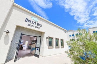 Breeze Hill photo'