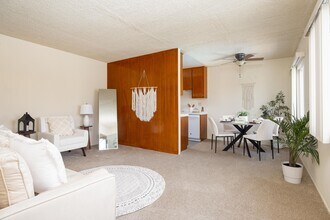 Building Photo - 4750 Conrad Ave