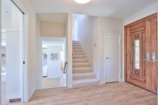 Foto del edificio - 4 br, 2.5 bath House - 809 Colleen Drive
