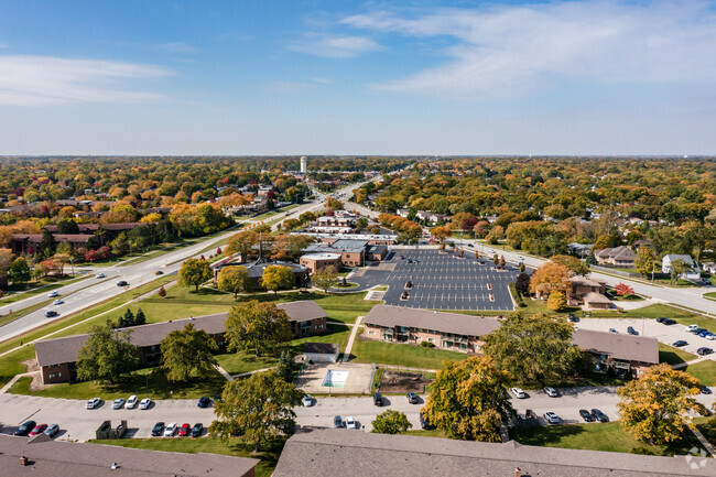 Aerial Photo - Brookdale at Darien