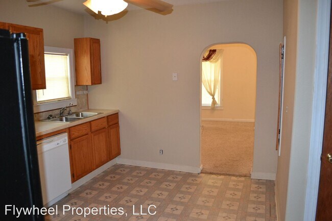 Foto del edificio - 3 br, 1 bath House - 813 Lincoln Street