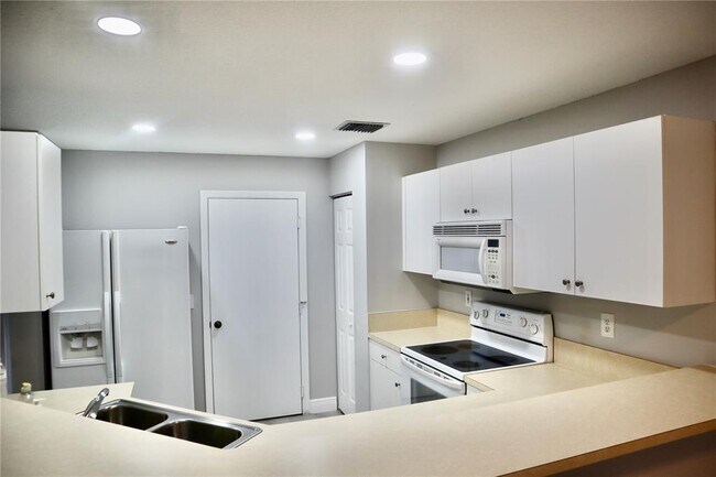 Foto del edificio - 8656 S Southgate Shores Cir