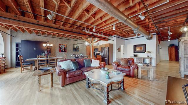 Building Photo - 1720 Wynkoop St
