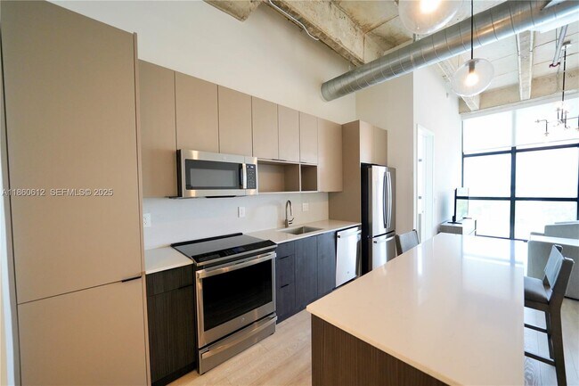 Foto del edificio - 7920 NE 2nd Ave