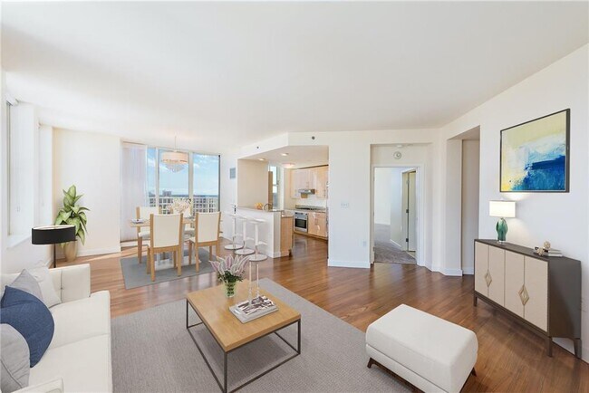 Building Photo - 1 W Exchange St