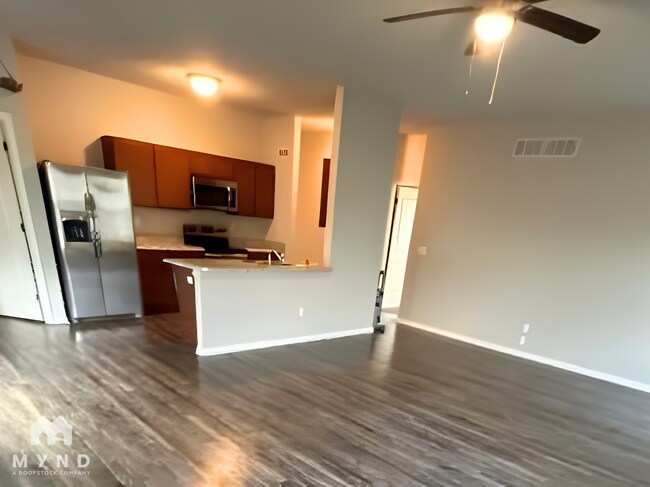 Foto del edificio - 742 S Cypress St