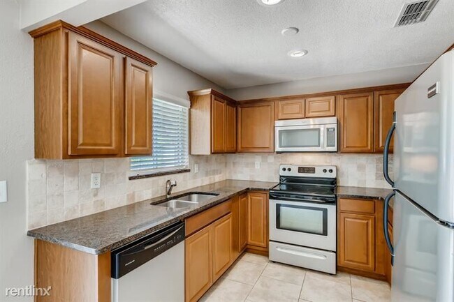 Building Photo - 2 br, 2 bath House - 1708 Hibiscus Cir N UNIT