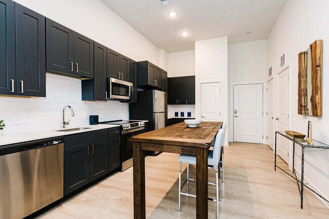 Foto del edificio - Opal Largo Station