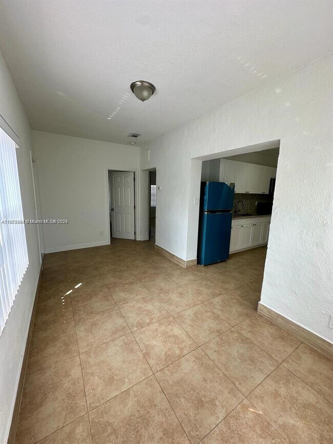 Foto del edificio - 1773 NW 19th St