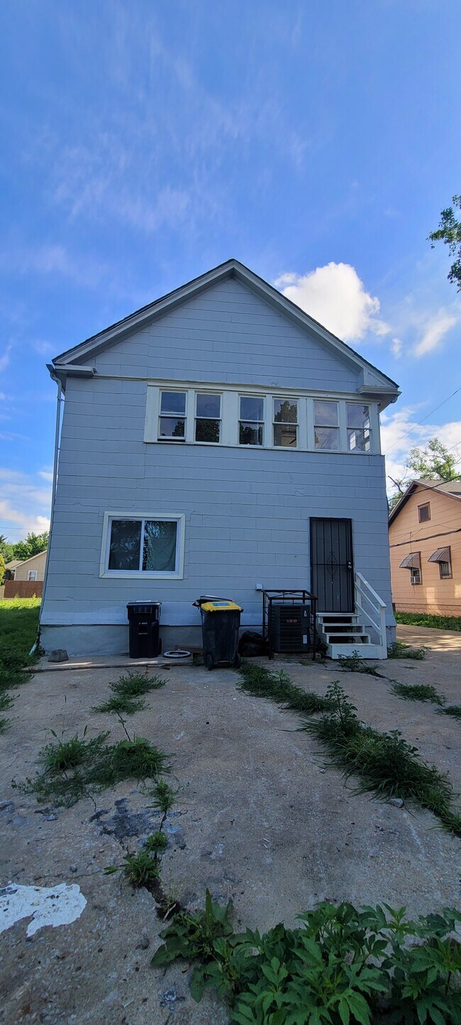Foto del edificio - 5107 E 26th St