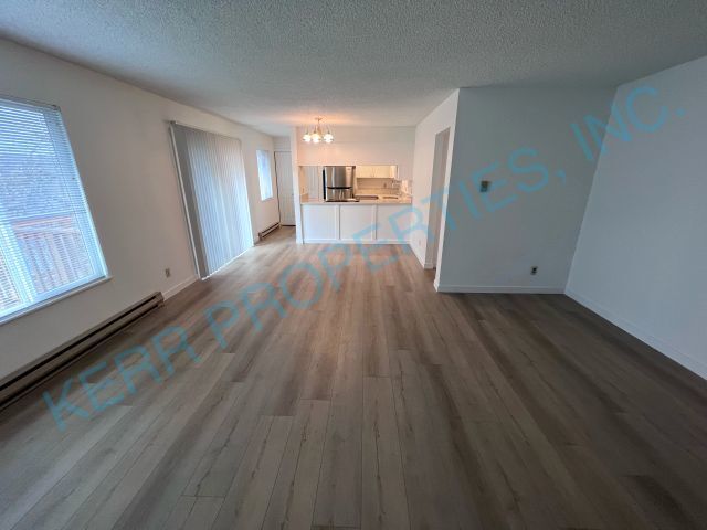 Foto del edificio - Charming 2-Bedroom Rental in Prime Oregon City Location!