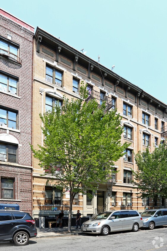 Primary Photo - 150-152 Vermilyea Ave