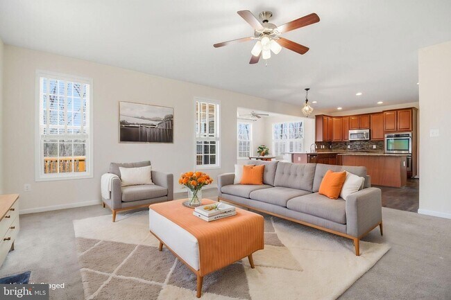 Foto del edificio - 950 Grouse Pointe Dr