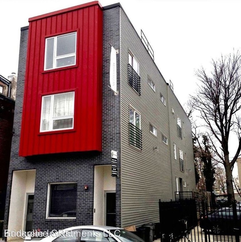 Primary Photo - 1611 W Montgomery Ave