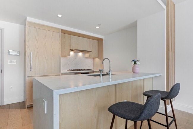 Photo - 37-14-37-34 34th St Apartment