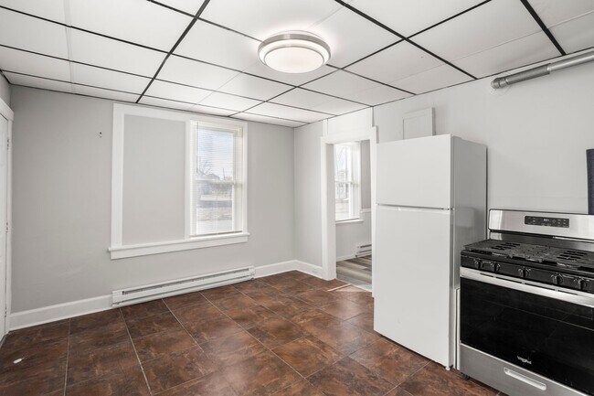 Foto del edificio - 1100 N Van Buren St