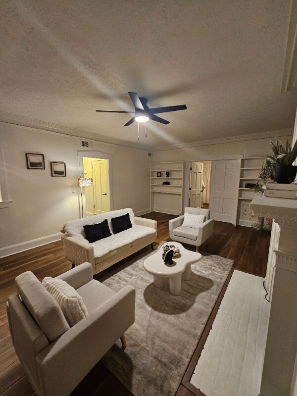 Foto del edificio - 2472 Overlook Rd