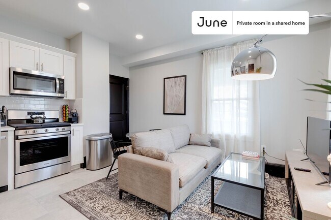 Foto del edificio - Room in Shared 4 bed/1.5 bath home in South Boston