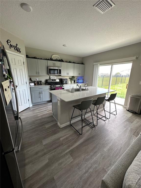 Foto del edificio - 12973 Oak Hill Way