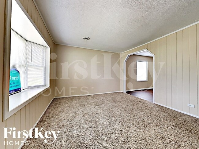 Building Photo - 3507 Susan Ln