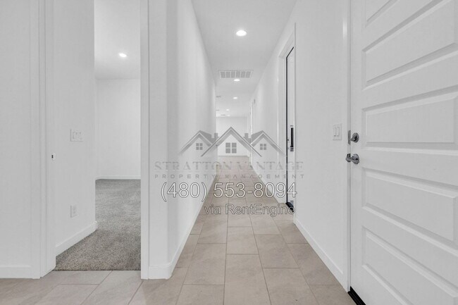 Foto del edificio - 16731 W Chama Dr
