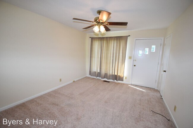 Building Photo - 3 br, 1 bath House - 1322 Shady Lawn Drive