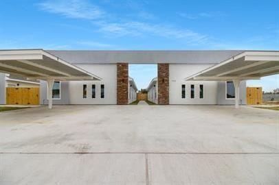 Building Photo - 9210 N 56th Ln
