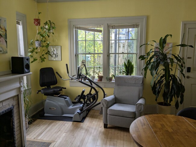 Foto del edificio - 506 N State St