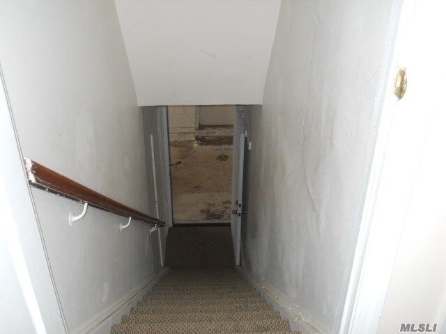 Foto principal - 1494 Bellmore Ave