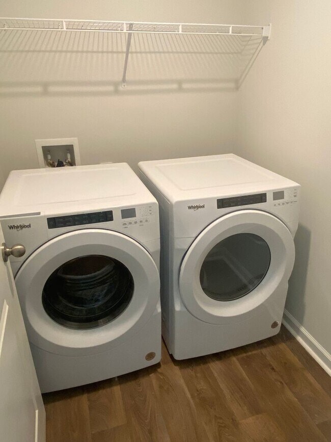 Foto del edificio - 408 Sea Breeze Dr