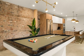 Building Photo - 4268 QC-335
