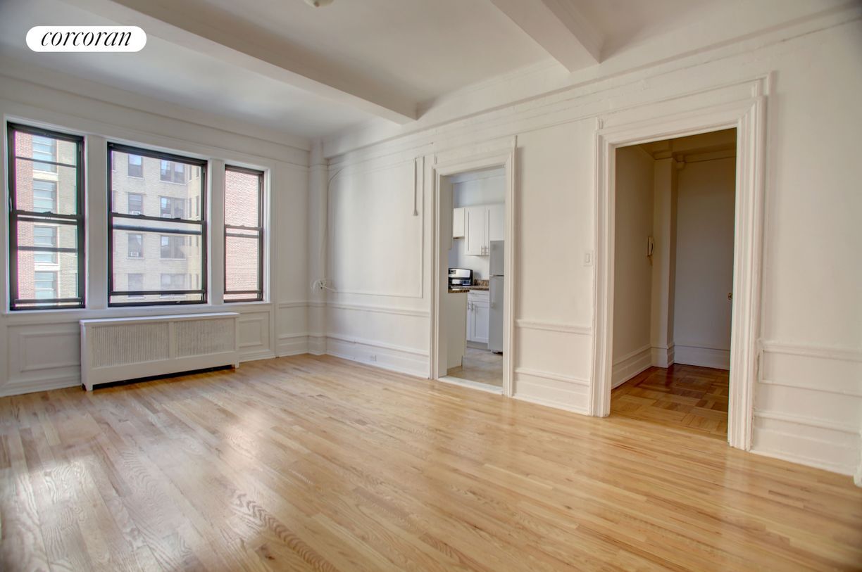 Primary Photo - 315 W 102nd St
