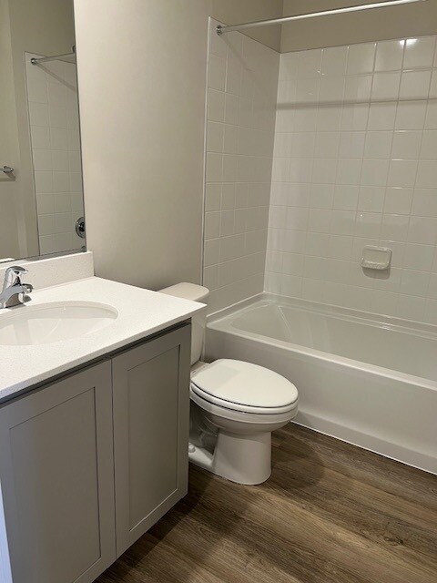 Foto del edificio - 7402 Calm Retreat Blvd