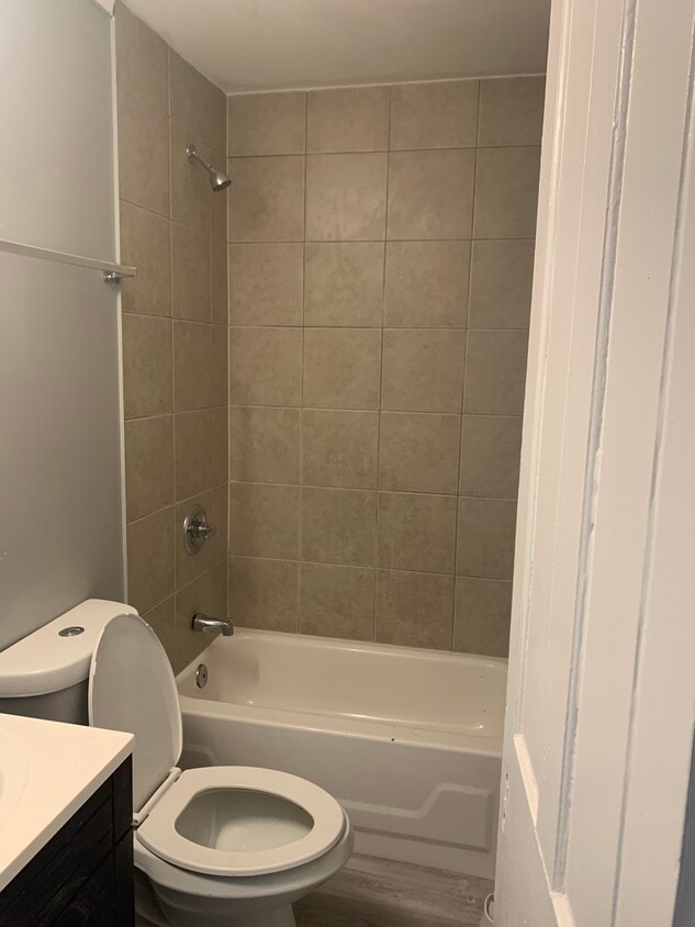 Foto del edificio - 1812 Kinney Ave