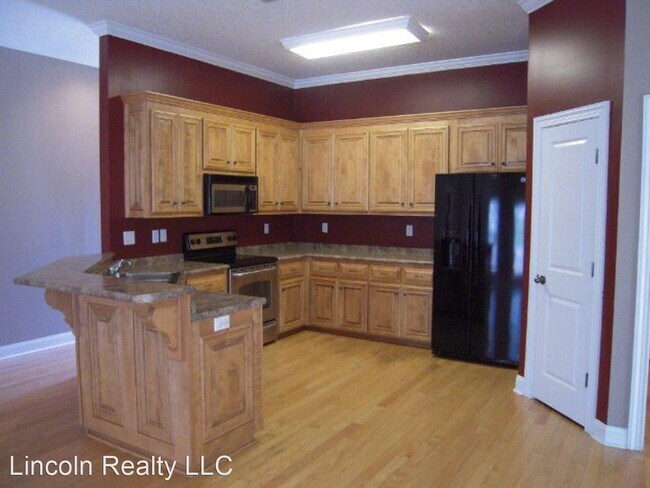 Building Photo - 3 br, 2 bath House - 3855 Napa Dr*