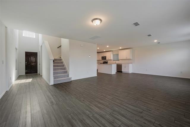 Building Photo - 824 Poppy Cv Ln