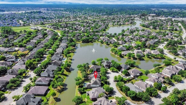 Building Photo - 30214 Vinebriar Dr